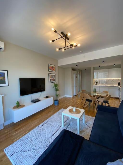 Diamond Of Skopje - Limak, New, Cozy, Modern Central Flat מראה חיצוני תמונה